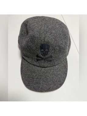New & Lingwood Gray melton Wool Skull & Crossbones Cap